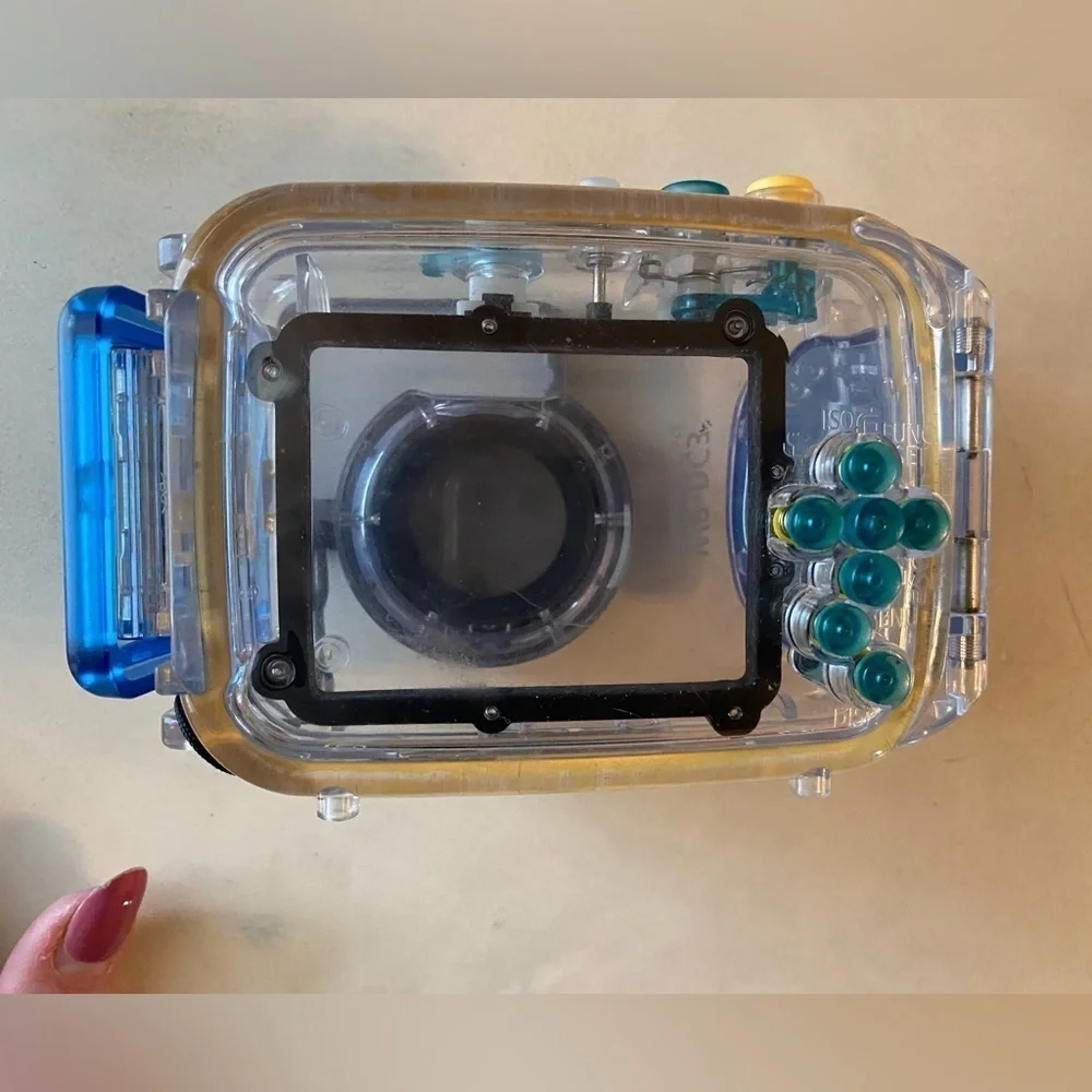 Canon WP-DC3 Waterproof Case for Canon PowerShot SD630 Digital Camera - Picture 6 of 9